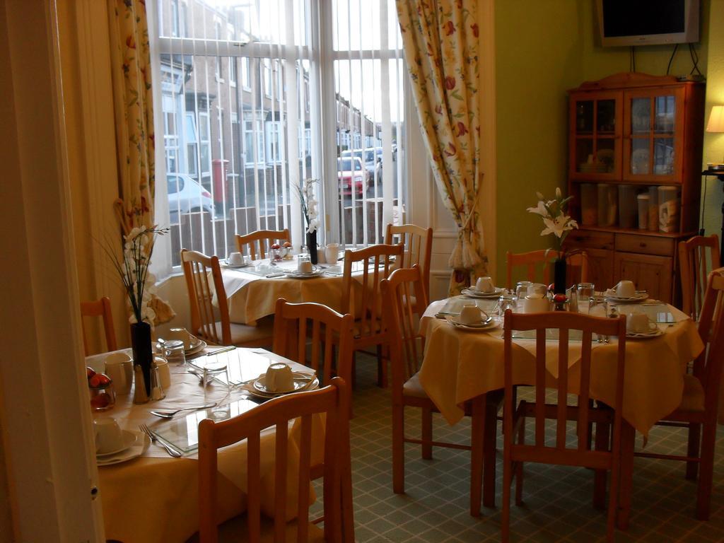 Roker View Guest House Съндърланд Екстериор снимка